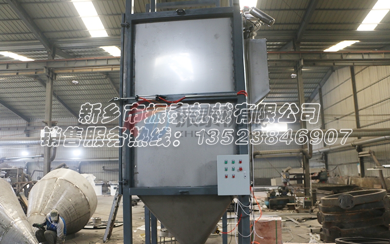 硫酸鈉晶體噸袋拆包機(jī)有什么技術(shù)特點(diǎn)？
